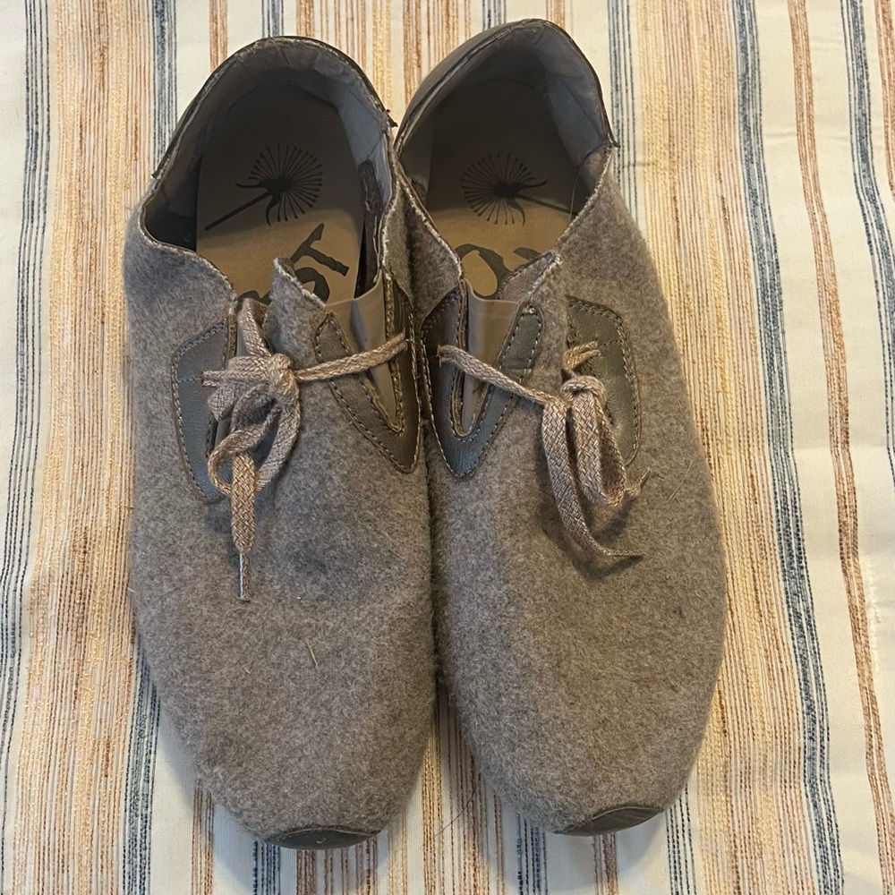 OTBT sneakers